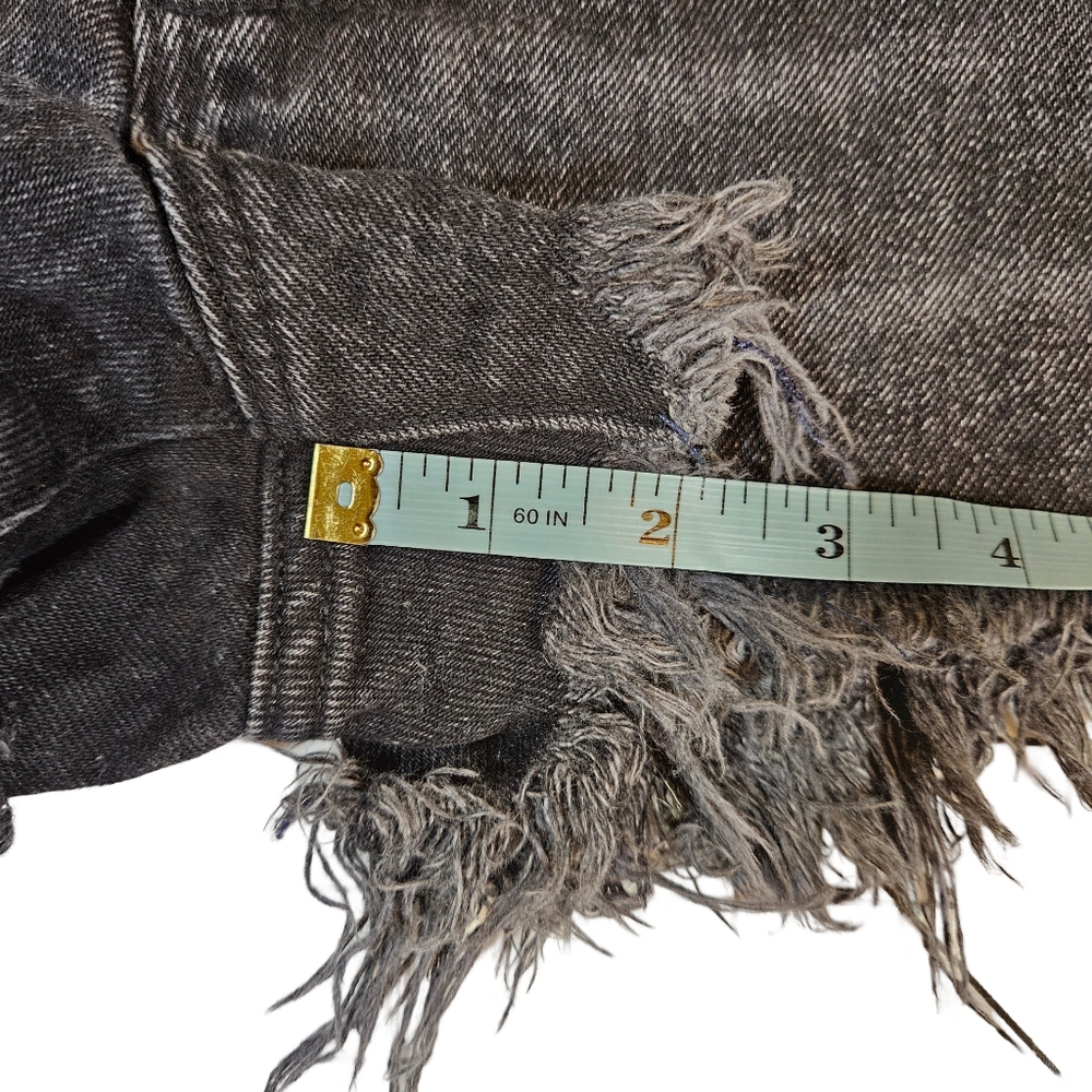 Zara Distressed Jean Cut Off Shorts, Black, US Size 2 - Picture 11 of 11